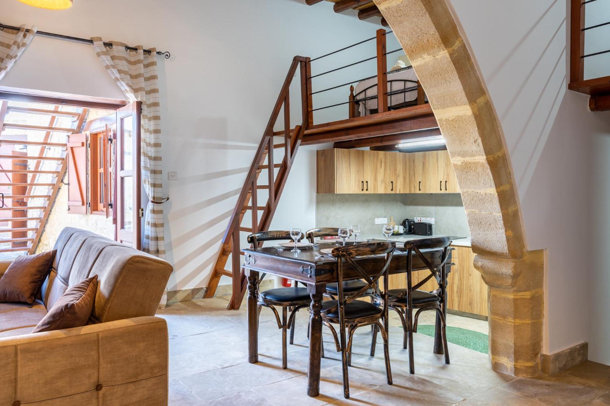 Stone Court Boutique Studios Miliou Exteriör bild